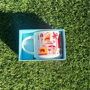 BNWT Starbucks California mug